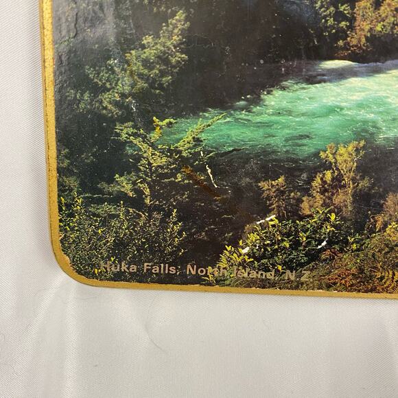 Vintage Set of Three New Zealand Souvenir Place Mats 9x7" - Picture 5 of 10